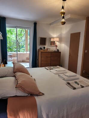 Dobbeltrom – superior, hageutsikt | Lydisolert og wi-fi (inkludert)