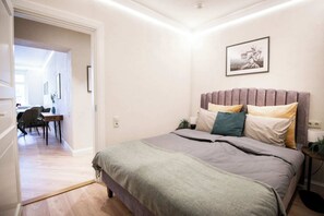 1 bedroom, free WiFi, bed sheets