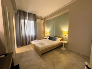 Deluxe Double Room | Free WiFi