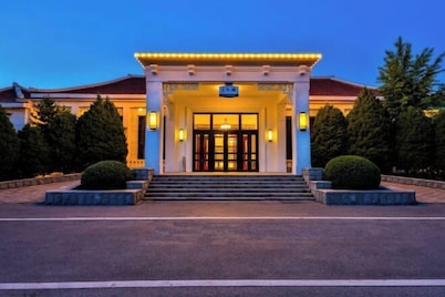 Dongshan Hotel