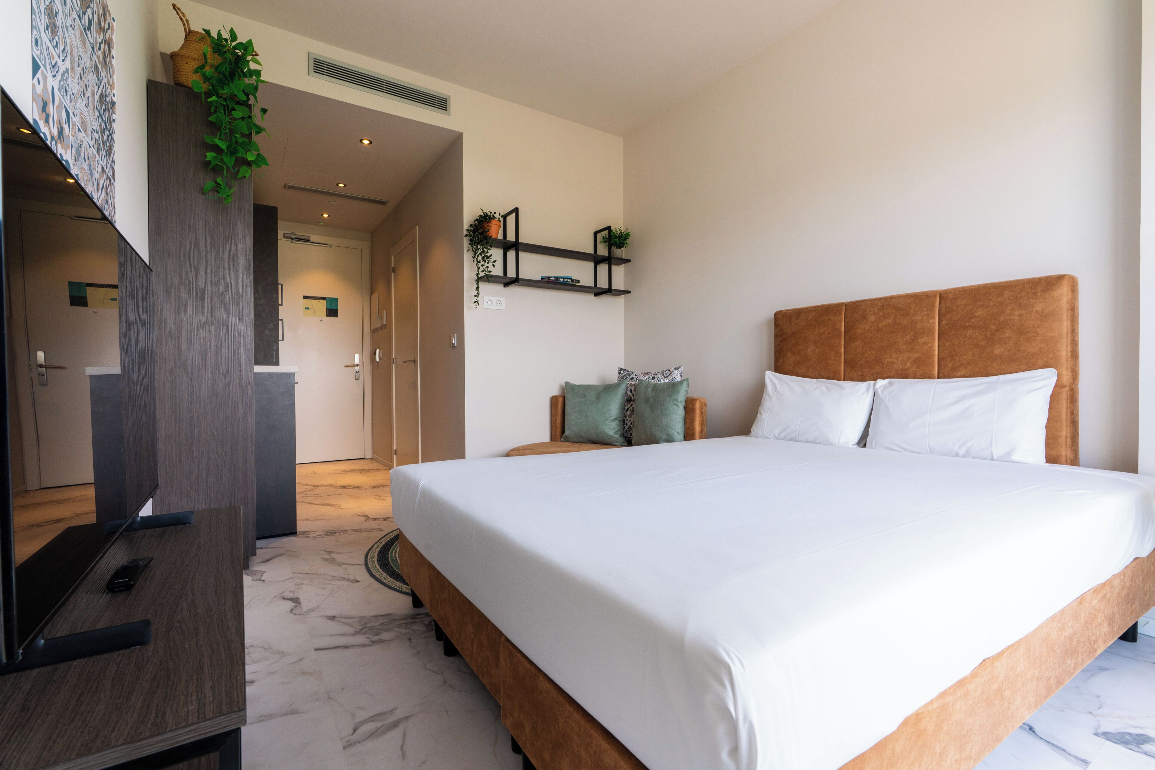 Wifi gratis y acceso para silla de ruedas 