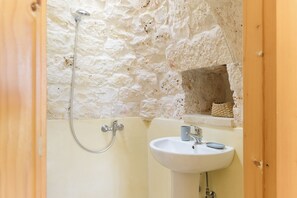 Villa, Private Pool | Bathroom | Shower, hair dryer, towels, soap - Trullo Puspo by Wonderful Italy (Carovigno)