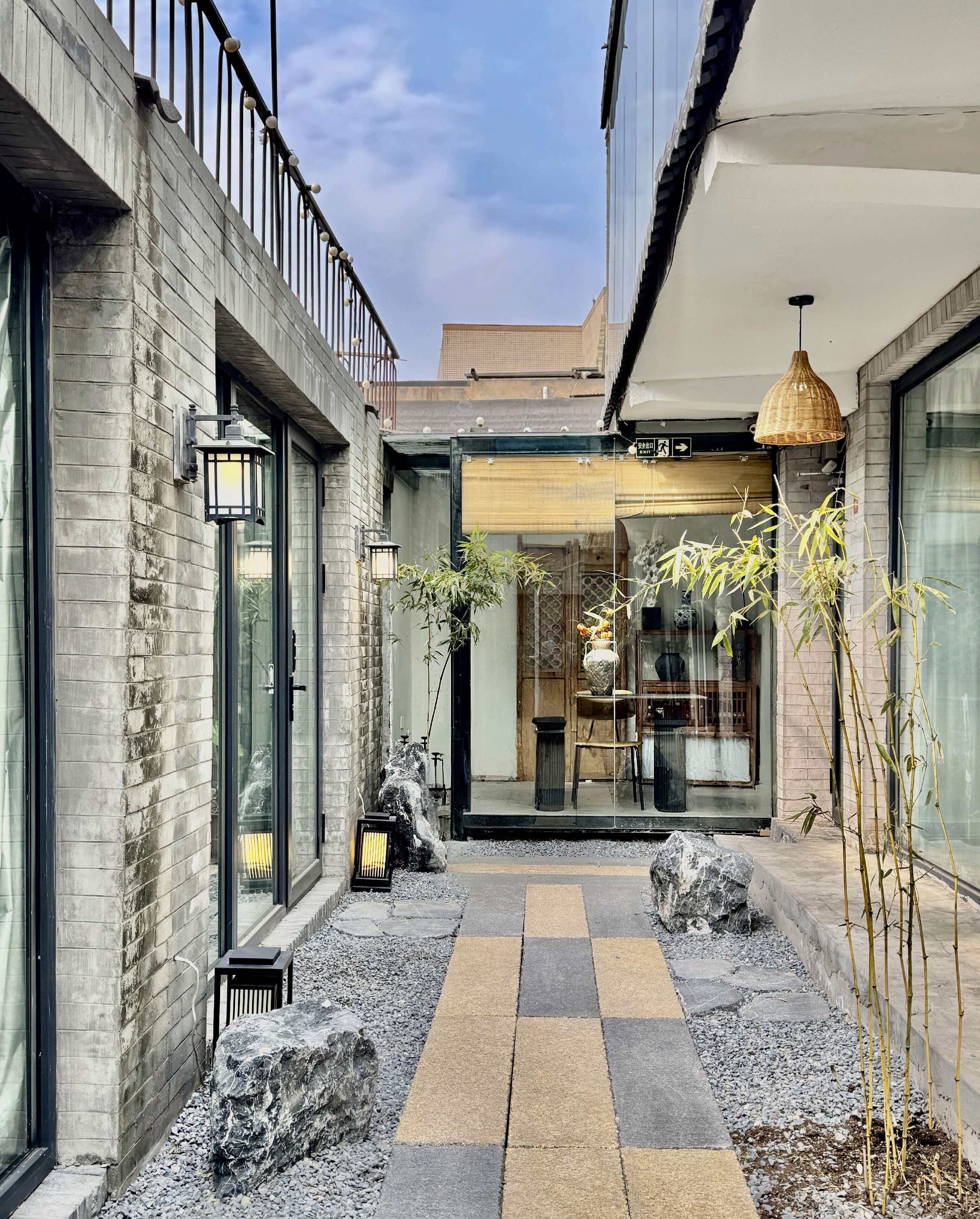 Photo - Forbidden City Hutong Courtyard Beijing