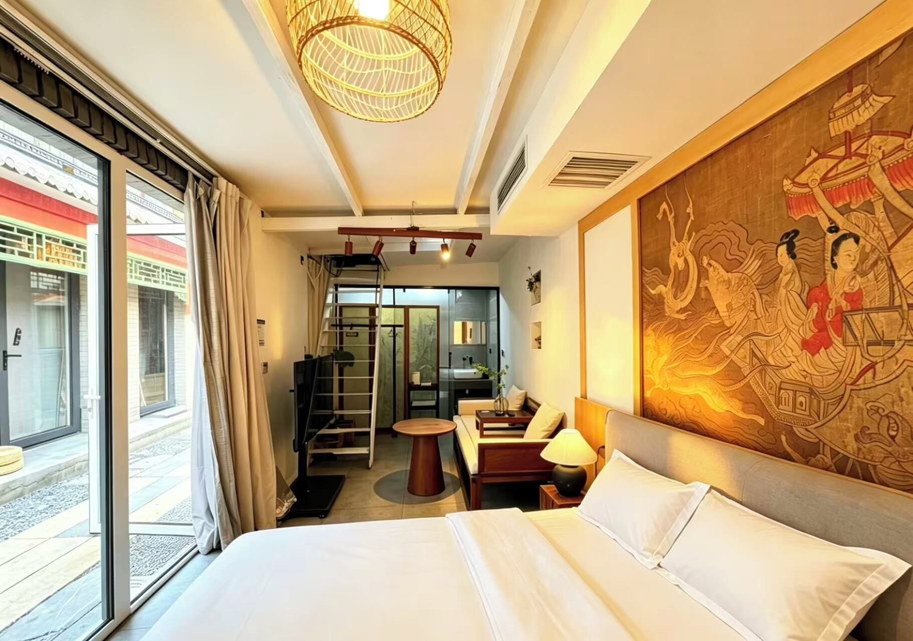 Elite Room | Hypo-allergenic bedding, free WiFi, bed sheets