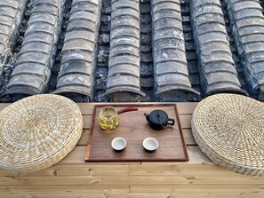 Terrace/patio - Forbidden City Hutong Courtyard (Beijing)