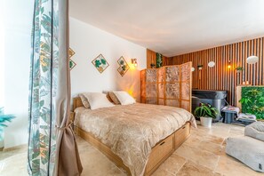 1 camera, Wi-Fi, lenzuola