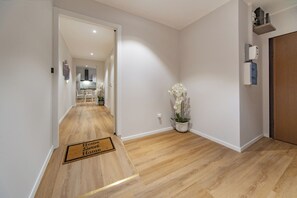 Interior - Sun & moon house (Cagliari)