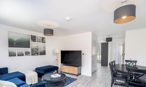 Interior - Pass the Keys | Modern Townhouse with Garden and Parking in Ascot (Winkfield Row)