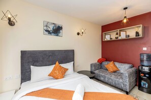 1 chambre, fer et planche à repasser, Wi-Fi, draps fournis