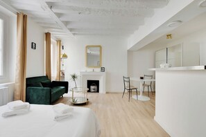 1 bedroom, iron/ironing board, WiFi, bed sheets