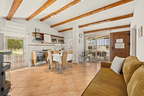 TV - Holiday House Leo Sum (Rovinj)