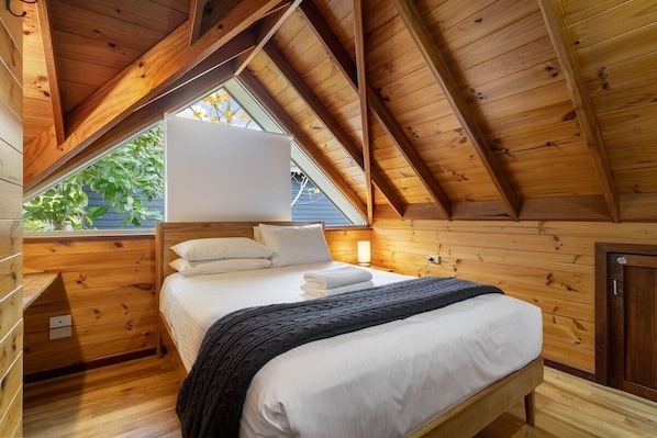 3 bedrooms, iron/ironing board, free WiFi, bed sheets - Terrace Haus Margaret River (Margaret River)