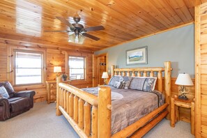 4 soveværelser, strygejern/strygebræt, weekendseng, Wi-Fi