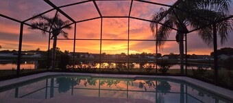 Modern Pool Home • Lake view