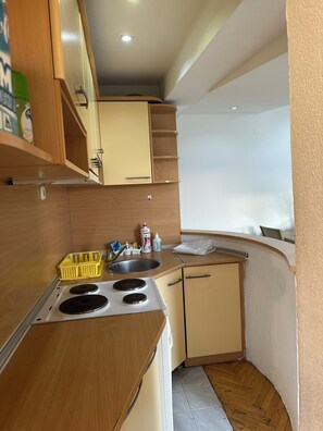 Oven