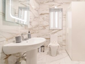 Haartrockner, Handtücher