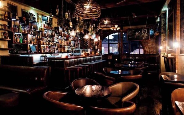 Bar (en la propiedad)