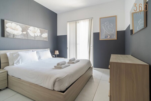 1 Schlafzimmer, Schreibtisch, Bügeleisen/Bügelbrett, WLAN