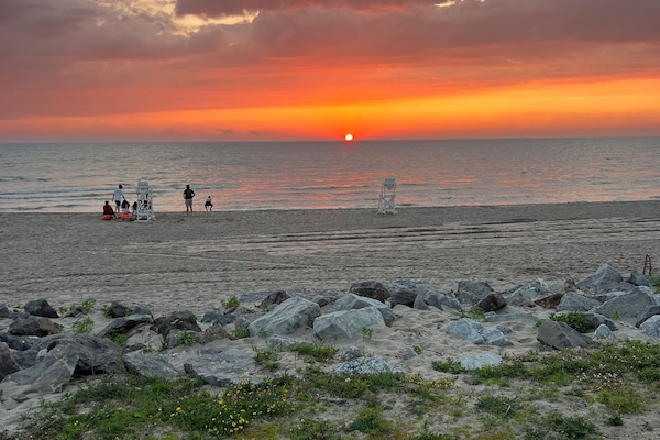 Strand