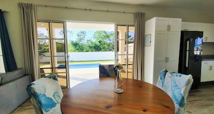 Cozy 2-bedroom villa in charming Cabarete with WiFi, AC