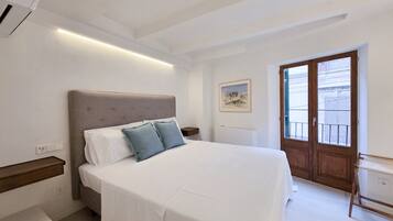 2 makuuhuonetta, silitysrauta/-lauta, Wi-Fi, vuodevaatteet