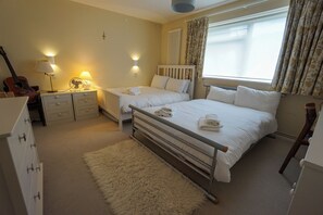 2 chambres, accès Internet, draps fournis