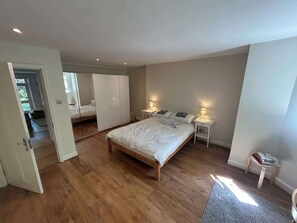 1 bedroom, iron/ironing board, Internet, bed sheets