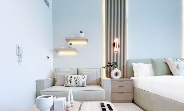 Apartment (0 Bedroom) | Interior