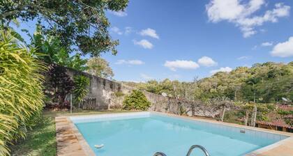 Casa de campo em Miguel Pereira com Piscina