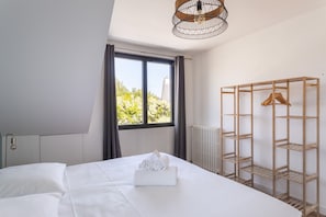 5 camere, ferro/asse da stiro, Wi-Fi gratuito, lenzuola