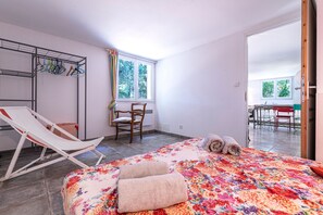 2 bedrooms, free WiFi, bed sheets
