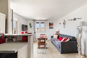 TV - Constance d'Azur - Climatisé vue mer (Le Lavandou)