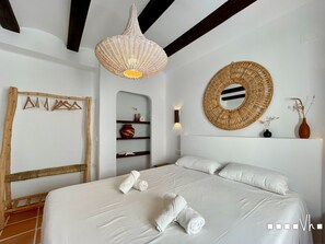 1 dormitorio, tabla de planchar con plancha, wifi gratis y ropa de cama