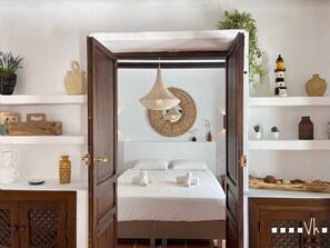 1 slaapkamer, een strijkplank/strijkijzer, gratis wifi, beddengoed