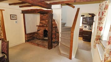 Cottage | Interior