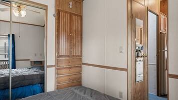 1 chambre, draps fournis