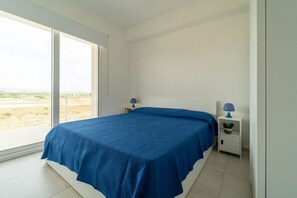 3 quartos, ferros/tábuas de passar roupa