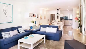 TV - Casa Albardeira (Lagos)