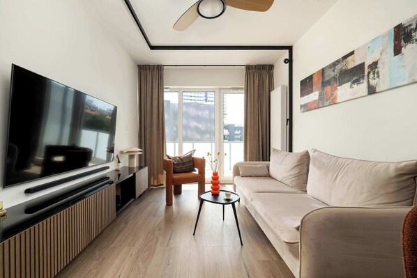 TV, offices
