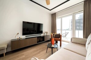 Télévision, espaces bureaux