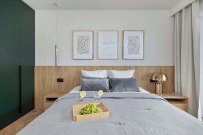 1 bedroom, iron/ironing board, travel cot, WiFi