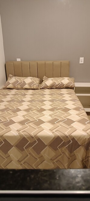 2 室のベッドルーム、WiFi、ベッドシーツ