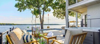 Panoramic Paradise – Lakefront Home for 15 w/ Game Room, Pool