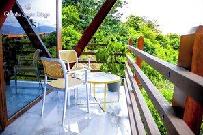 Deluxe Room, Balcony, City View