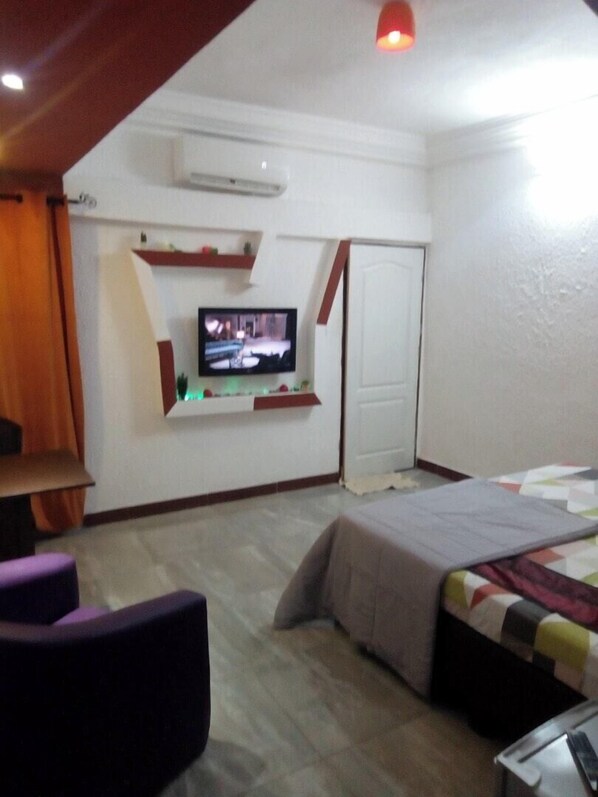 Espace de travail pour ordinateur portable, Wi-Fi gratuit