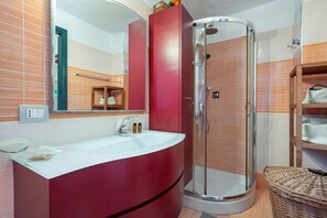Shower, bidet