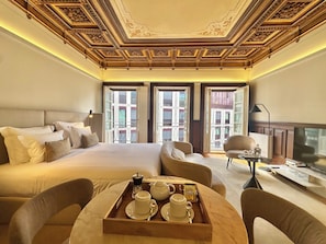 Exclusive Studio | Blackout drapes, iron/ironing board, free WiFi, bed sheets - YOUROPO - Collection (Porto)