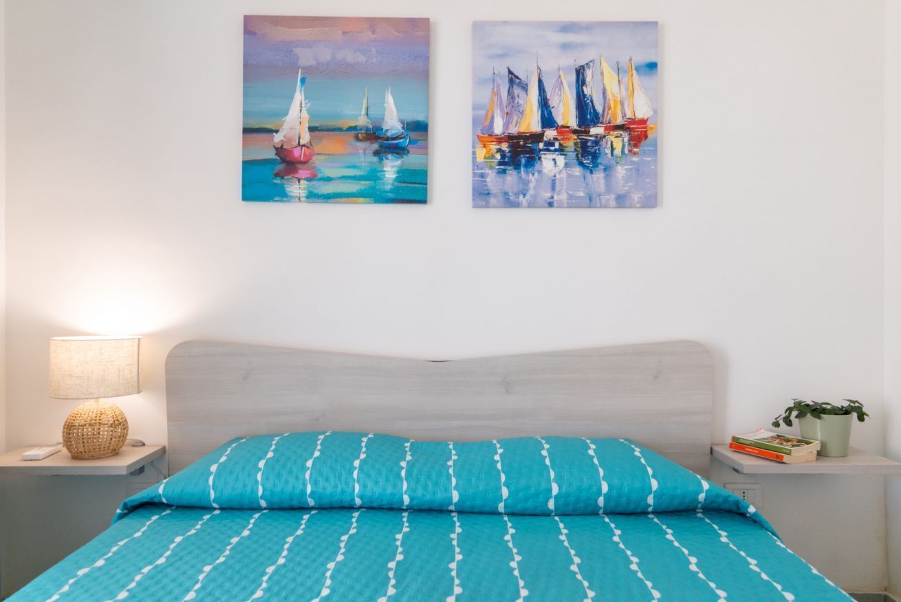 2 bedrooms