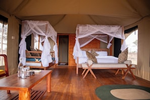 Comfort Double Room | Desk, laptop workspace, free WiFi, bed sheets