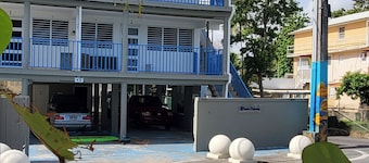 Ocean Dreams beach front apartment #3 with jacuzzi and spectacular views